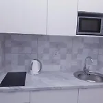 Na Grobli 20 Z Ogrodkiem *