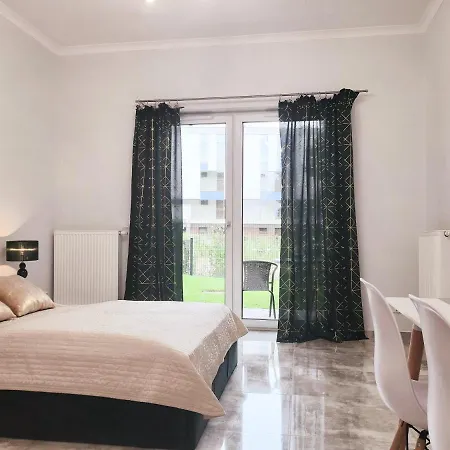 Na Grobli 20 Z Ogrodkiem * ヴロツワフ